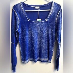 Ecru Lightweight Blue Long Sleeve Top